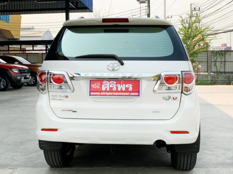 FORTUNER 4X4 3.0 V ,A/T